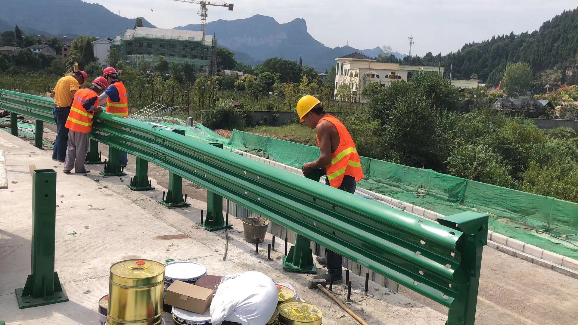 温岭市三波波形护栏热镀锌波形护栏 - 推荐